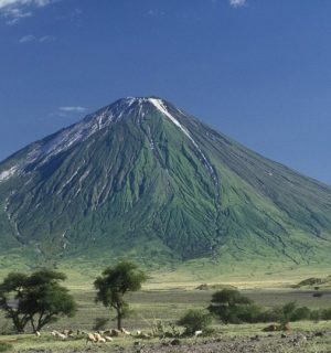 Oldonyo lengai Mountain
