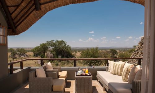 Four Seasons Safari Lodge